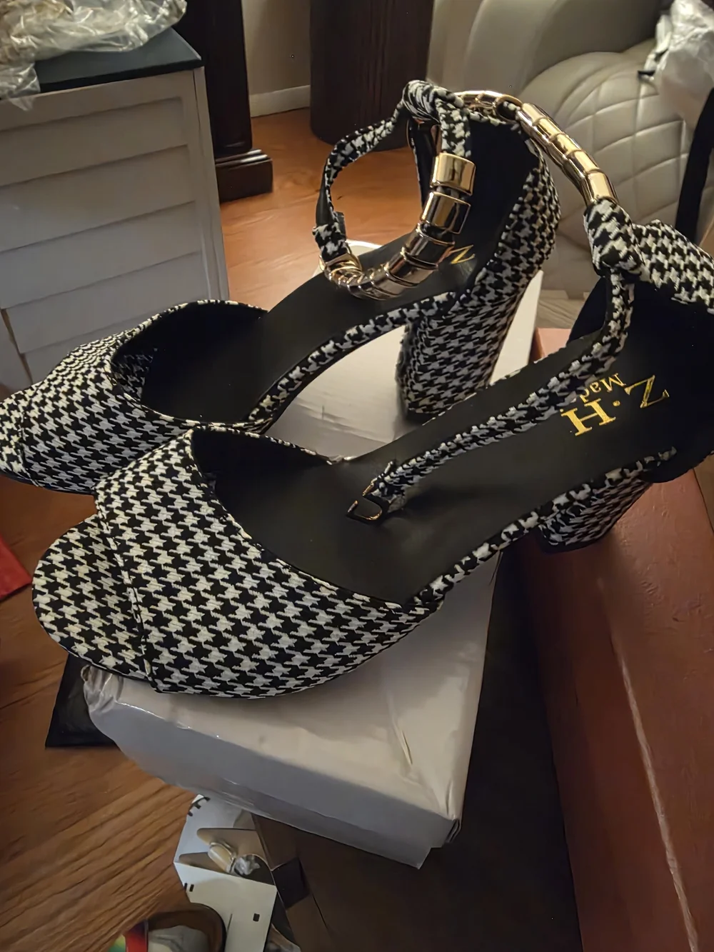 Elegant Houndstooth Ankle-Strap Heels - Black & White